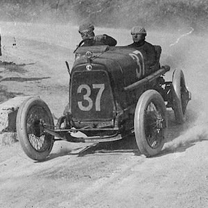 Enzo Ferrari (1898 - 1988) (Unternehmer)