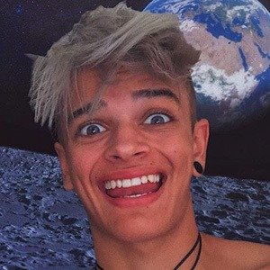 Enzo Pebre, 24 (YouTube Star)