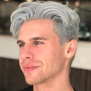 Eric Mondo, 33 (Instagram明星)