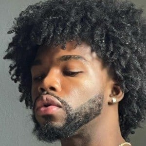 Erick Louis, 26 (Estrella de TikTok)