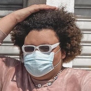 Erijackson Sales, 26 (TikTok明星)