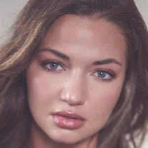 Erika Costell, 32 (Model)