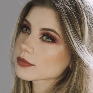 Erika Graziele image 8