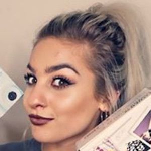 Erika Saccone image 6