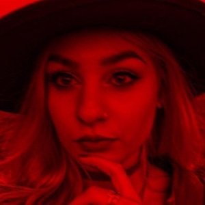 Erika Saccone image 7