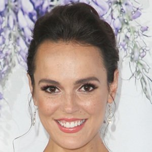 Erin Cahill image 5