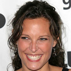 Erin Daniels image 3