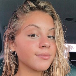 Erin Golburgh, 23 (TikTok Star)