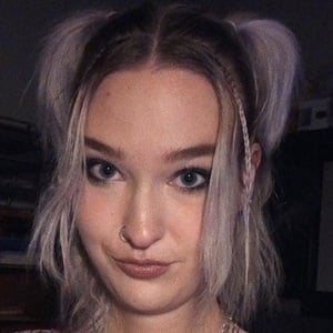 Erin Novakowski, 23 (TikTok明星)