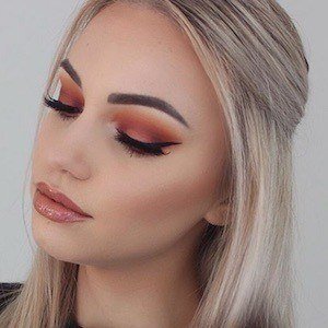 Erin Scott, 32 (Instagram Star)