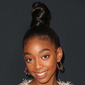 Eris Baker, 20 (TV Actress)