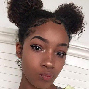 Eris, 24 (YouTube明星)