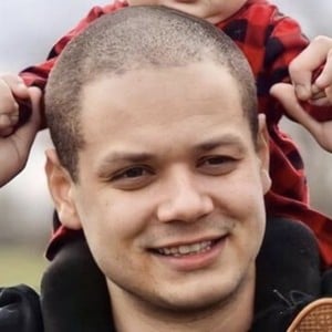 Erobb221, 29 (Twitch Star)
