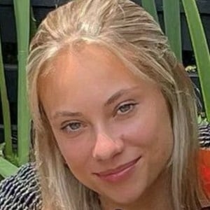 Ervena Bartles image 5