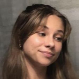 Ervena Bartles, 24 (TikTok明星)