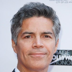 Esai Morales, 63 (Actor de Televisión)