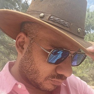 Escorpión Dorado, 42 (YouTube Star)
