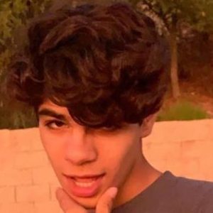 Essa Buloushi, 21 (TikTok Star)