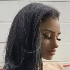 Essence Nevaeh image 3