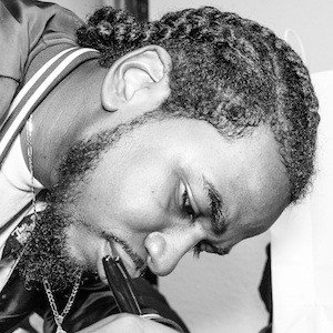 Esteban Martinez, 32 (说唱歌手)