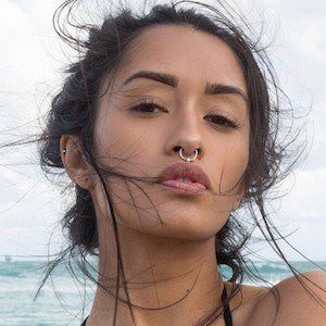 Estefania Preciado, 28 (Modell)