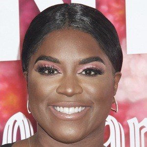 Ester Dean image 4