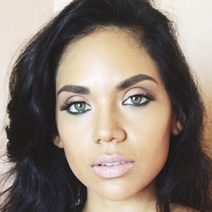 Ester Tania, 33 (TikTok Star)