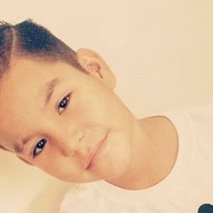 Ethan Aguilar, 17 (Звезда Youtube)
