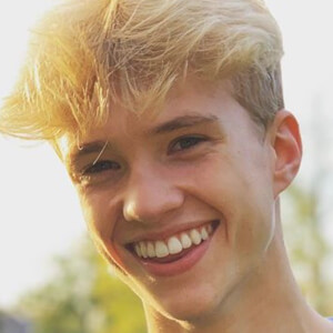 Ethan Van Dyke, 22 (TikTok-ster)