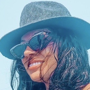 Eva Kaltsi, 37 (Model)