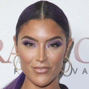 Eva Marie, 41 (摔跤手)