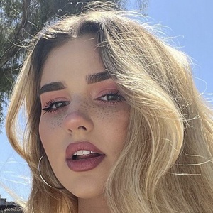 Eva Miller, 23 (Estrelas do YouTube)