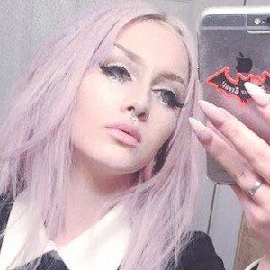 Evangeline Demuro, 28 (Instagram Star)