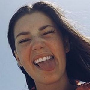 Eve Chevrier, 25 (Instagram明星)