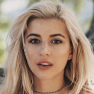 Evelina Barry image 8