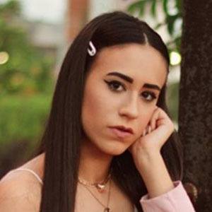 Evelina Fraggi, 33 (Blogger)