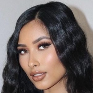 Evelyn Ellis, 30 (Reality Star)