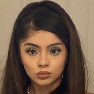 Evelyn Ortiz, 21 (Estrella de Instagram)