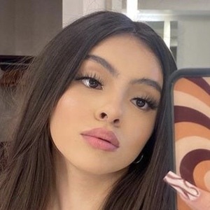 Evelyn Ortiz, 21 (Instagram Star)