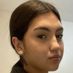 Evelyn Vazquez, 20 (Estrella de TikTok)