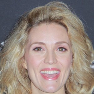 Evelyne Brochu, 40 (Nữ diễn viên điện ảnh)