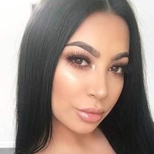 Evettexo, 34 (YouTube Star)