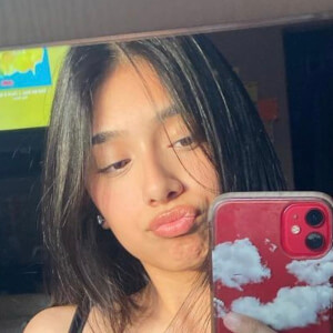 Evie Cruz, 19 (TikTok Star)