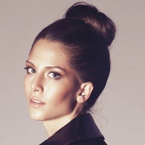 Ezgi Asaroglu image 3