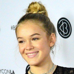 Faith Schroder, 22 (TV Actress)