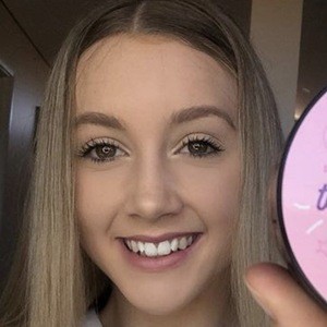 Faith Ward, 22 (Dancer)