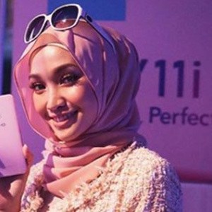 Fala Zainal, 28 (Instagram明星)