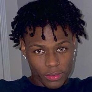 fam0us.bari, 24 (TikTok Star)