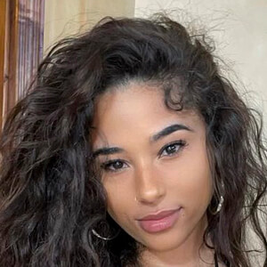 Farah Diva Abad, 27 (Instagram Star)