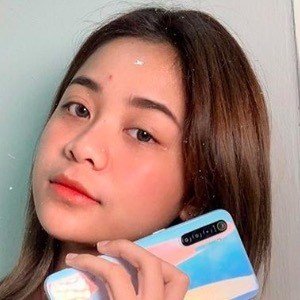 Farrah Khairina, 24 (Estrella de Instagram)